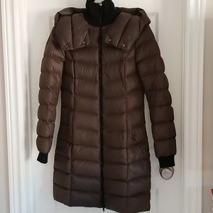 Soia&Kyo light mid length puffer